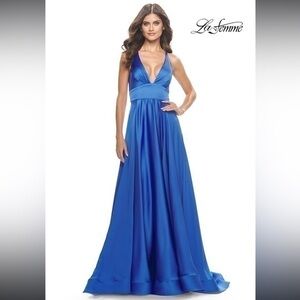 ▶️ La Femme ◀️ Blue Sleeveless V-Neck High Leg Slit A-Line Gown size 10